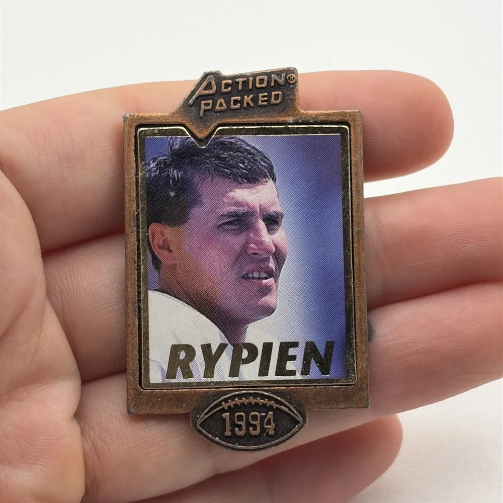 Action Packed Mark Rypien Cleveland Browns NFL Football Player Lapel Hat Pin